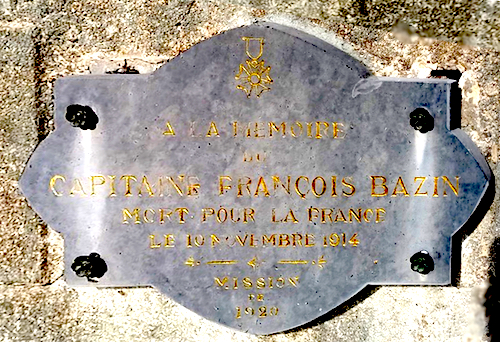 plaque red